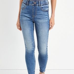m jeans by maurices™ Cool Comfort Pull On Super High Rise Jegging